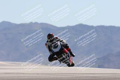 media/Oct-13-2025-Moto Forza (Mon) [[a66d839500]]/3-B Group/Session 4 (Turn 9)/